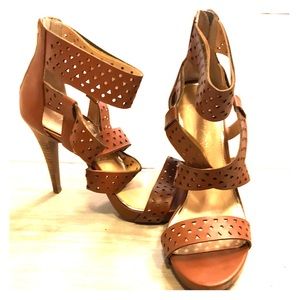 Jessica Simpson dark tan heels